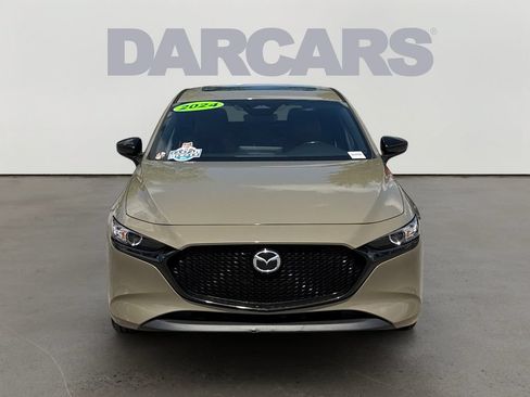 Used 2024 MAZDA MAZDA3 s AWD/4WD image 2