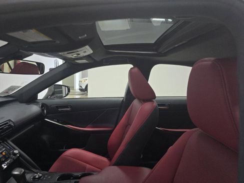 Used 2025 Lexus IS 350 F Sport image 8