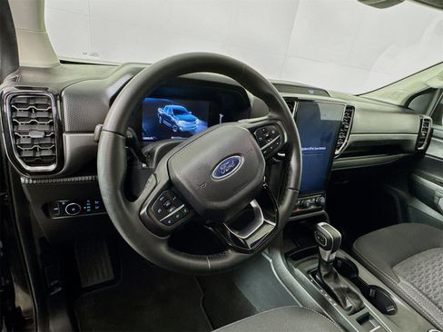 Used 2024 Ford Ranger XLT w/ FX4 Off-Road Package image 9