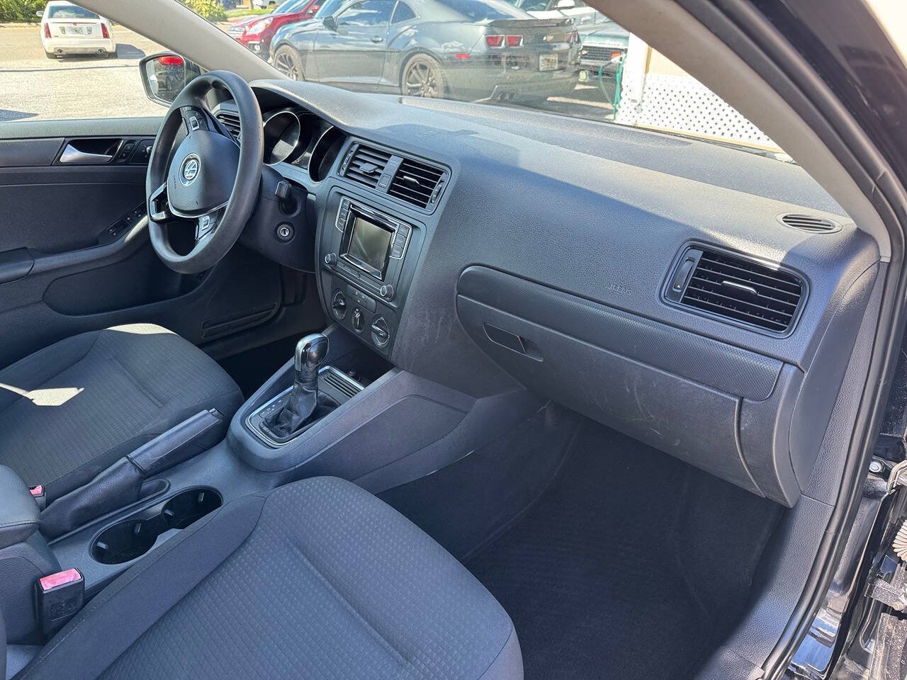 Used 2016 Volkswagen Jetta S FWD image 17