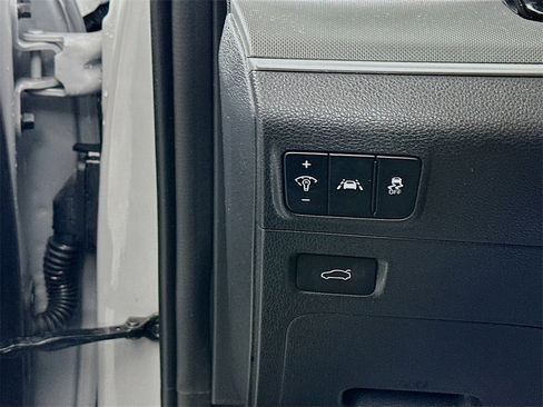 Used 2021 Kia K5 GT-Line image 10