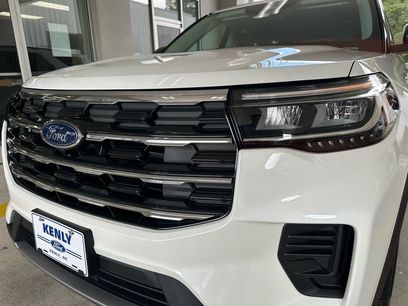 New 2025 Ford Explorer Active