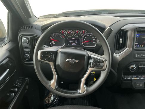 Used 2022 Chevrolet Silverado 1500 Custom Trail Boss w/ Safety Confidence Package image 12