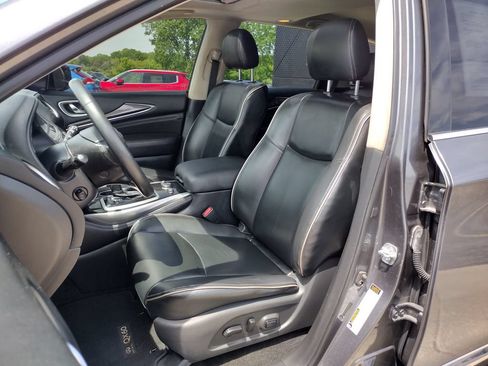 Used 2019 INFINITI QX60 Luxe AWD/4WD image 2