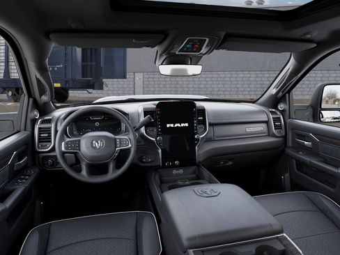 New 2026 RAM 3500 Laramie AWD/4WD image 14