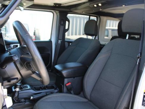 Used 2024 Jeep Wrangler Sport S AWD/4WD image 33