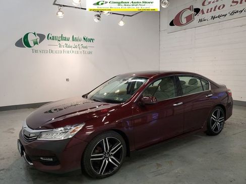 Used 2016 Honda Accord Touring image 1
