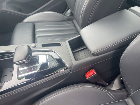 Used 2024 Audi A4 2.0T Premium Plus image 14