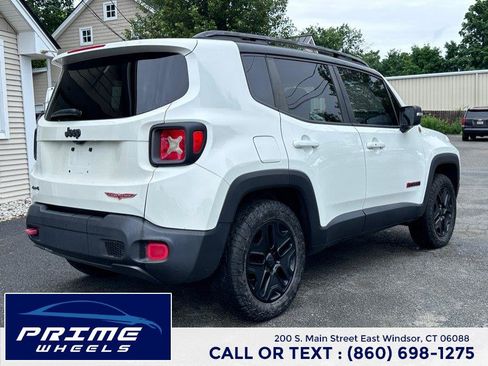 Used 2015 Jeep Renegade Trailhawk w/ Premium Leather Group AWD/4WD image 7