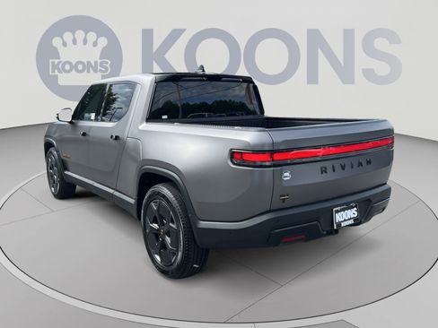 Used 2022 Rivian R1T Adventure AWD/4WD image 4