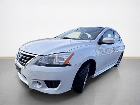 Used 2014 Nissan Sentra SR w/ Premium Package image 8