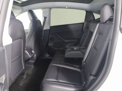 Used 2022 Tesla Model Y Performance image 50