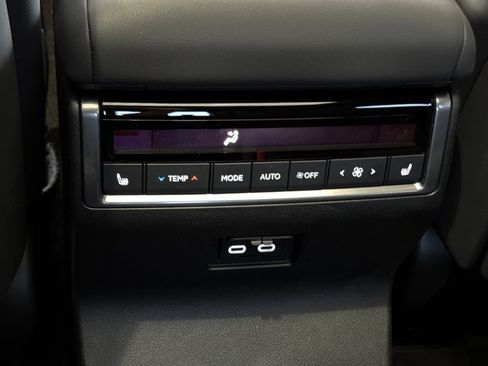 Certified 2025 Lexus GX 550 w/ Accessory Package (2T) AWD/4WD image 16