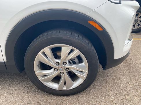 Used 2025 Buick Encore GX Preferred AWD/4WD image 4