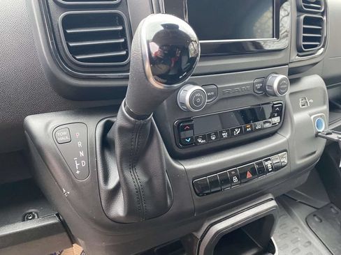 New 2026 RAM ProMaster 1500 w/ Convenience Group FWD image 43