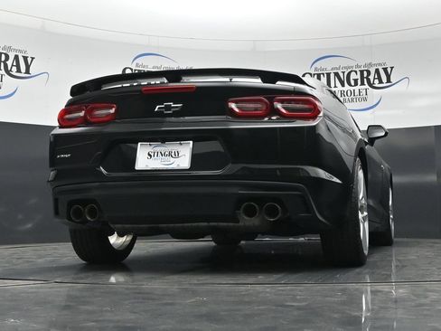 Used 2021 Chevrolet Camaro LT RWD image 34