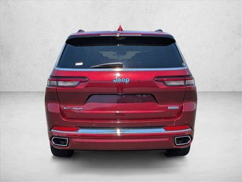 Used 2021 Jeep Grand Cherokee L Overland w/ Luxury Tech Group IV AWD/4WD image 7