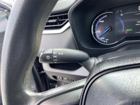 Used 2023 Toyota RAV4 XLE image 31