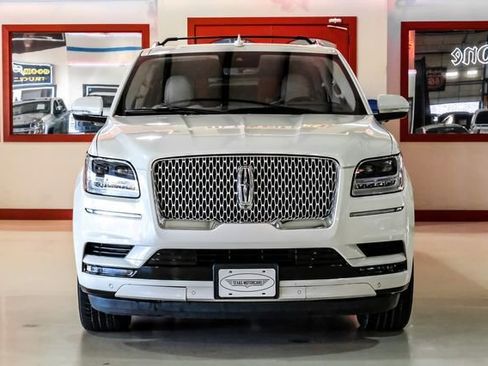 Used 2021 Lincoln Navigator L Reserve image 9