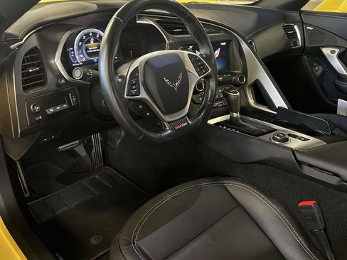 Used 2017 Chevrolet Corvette Z06 RWD image 3