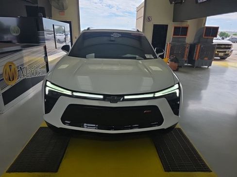 Used 2024 Chevrolet Blazer EV RS image 2