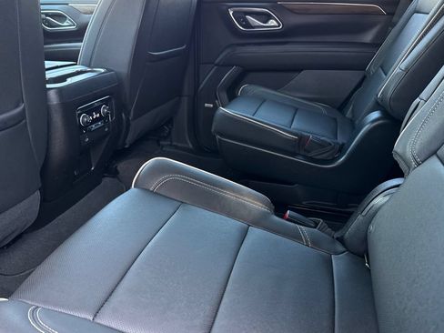 Used 2023 Chevrolet Tahoe Premier RWD image 13
