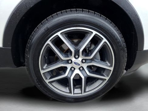 Used 2016 Ford Explorer Sport w/ Equipment Group 401A image 29