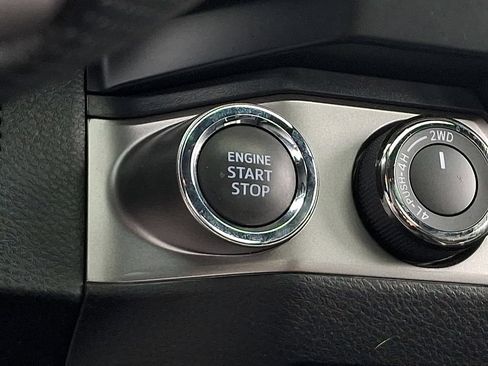 Used 2022 Toyota Tacoma Limited AWD/4WD image 24