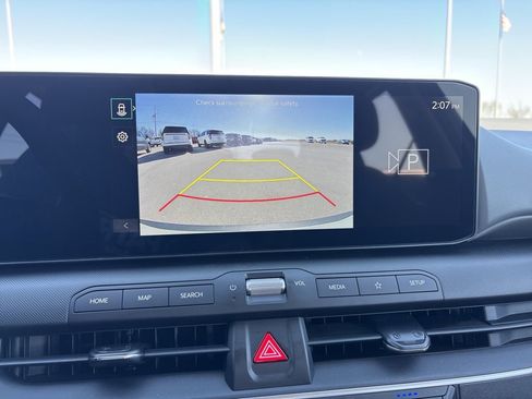 Used 2025 Kia K4 LXS image 19