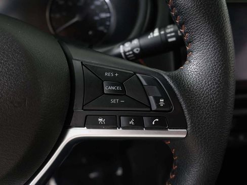 Used 2023 Nissan Kicks SR w/ SR Premium Package FWD image 41
