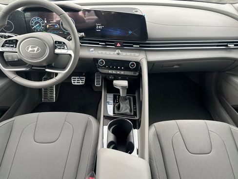 New 2026 Hyundai Elantra Sport image 13