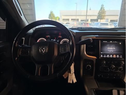 Used 2015 RAM 2500 Big Horn image 17