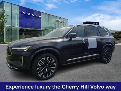 New 2026 Volvo XC90 B5 Core w/ Protection Package Premier AWD/4WD image 2