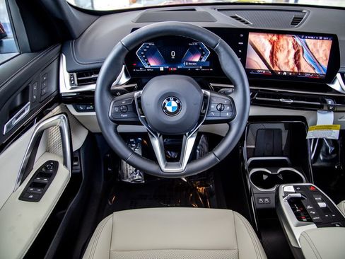 New 2026 BMW X1 xDrive28i w/ Technology Package image 11