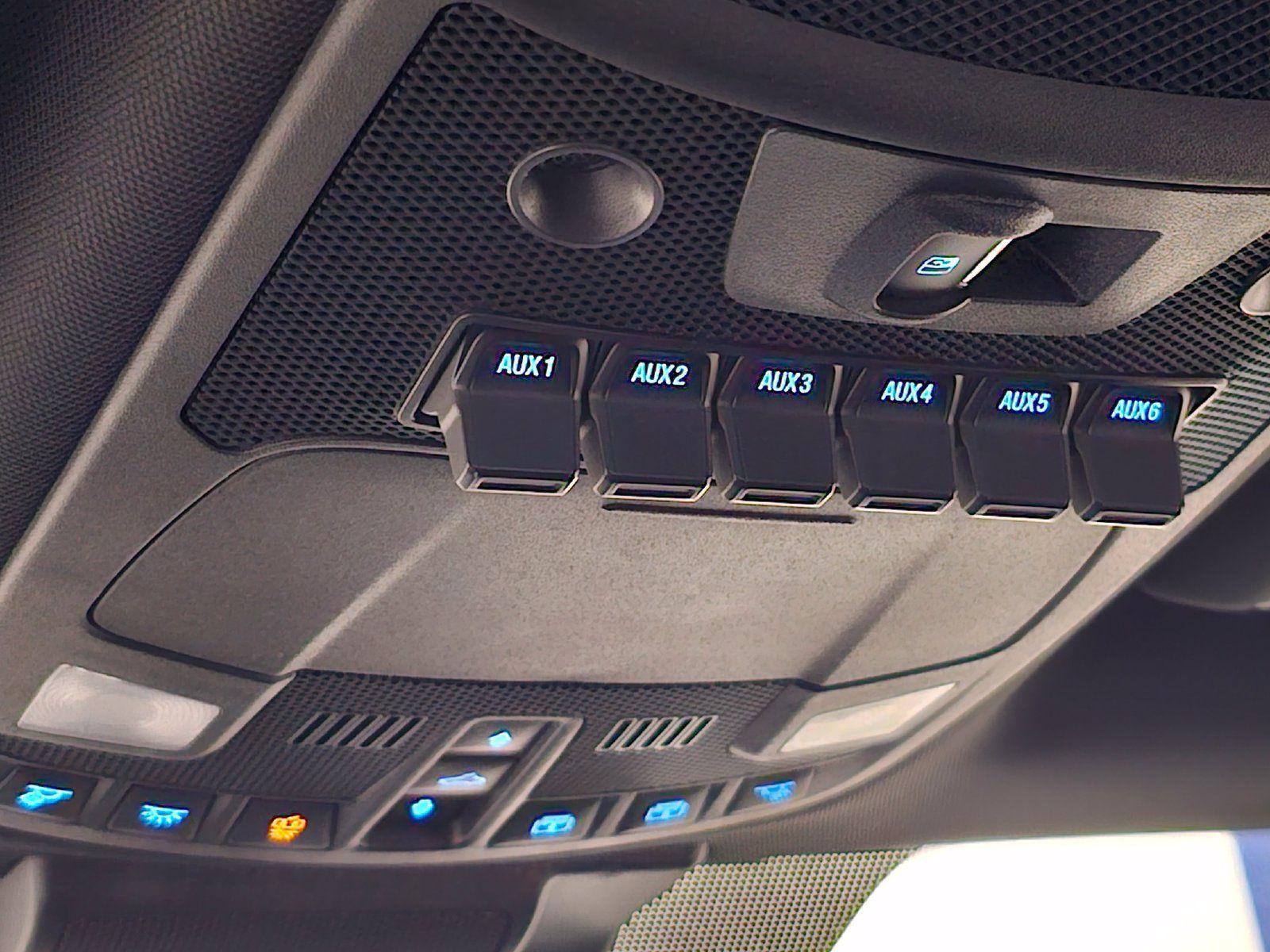Used 2019 Ford F150 Raptor w/ Equipment Group 802A Luxury AWD/4WD image 22