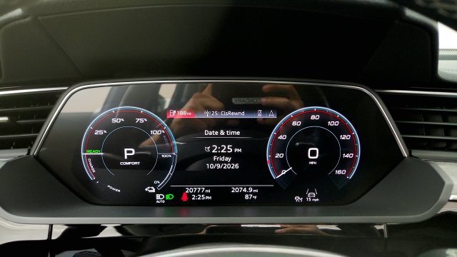 Used 2024 Audi Q8 e-tron Premium AWD/4WD image 54
