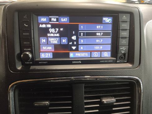 Used 2019 Dodge Grand Caravan GT FWD image 25