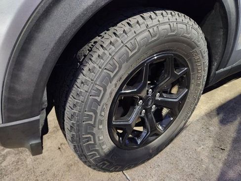 Used 2022 Ford Explorer Timberline image 8