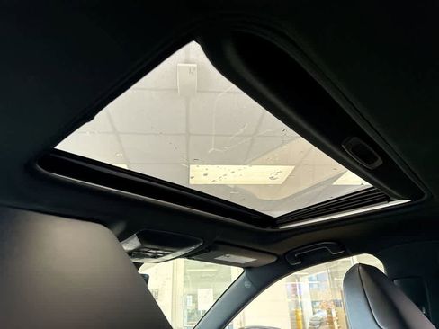 Used 2020 Toyota RAV4 XSE image 20