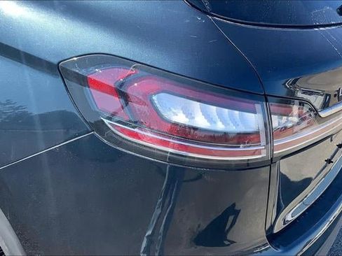 Used 2022 Lincoln Nautilus Reserve image 29