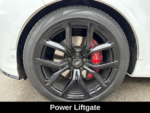 Used 2021 Land Rover Range Rover Sport SVR image 10