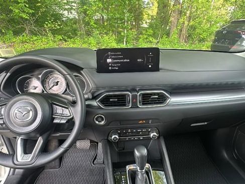 Certified 2025 MAZDA CX-5 AWD 2.5 S w/ Preferred Package image 9