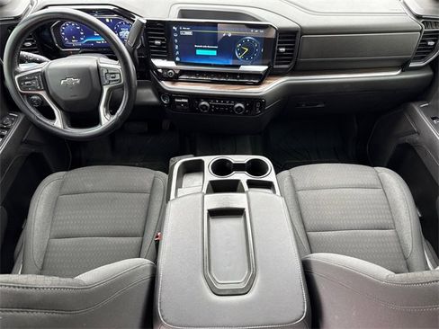 Used 2022 Chevrolet Silverado 1500 RST w/ Protection Package image 10