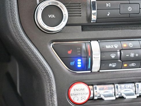 Used 2017 Ford Mustang GT Premium RWD image 24