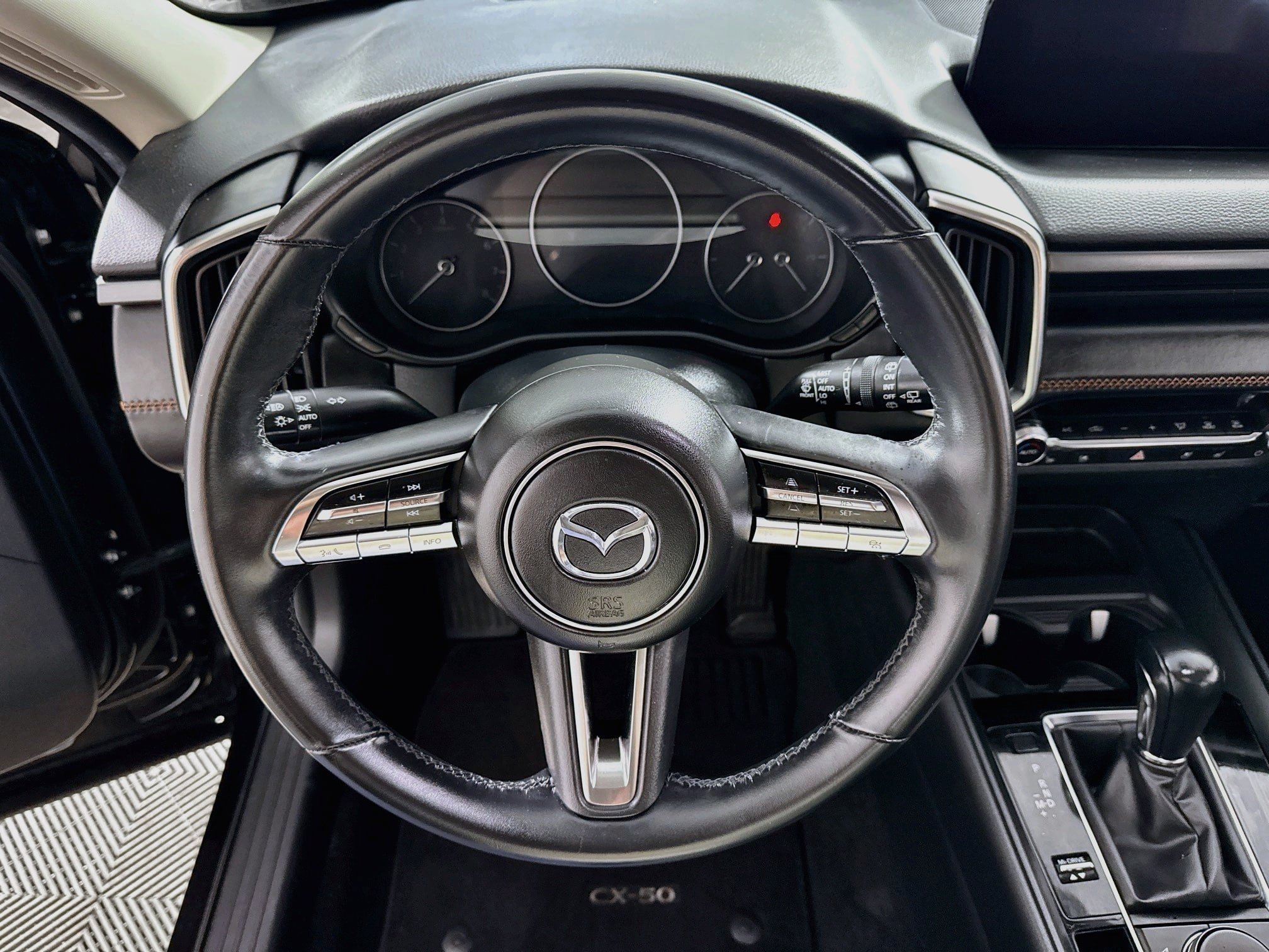Used 2025 MAZDA CX-50 AWD 2.5 S w/ Premium Plus Pkg image 17