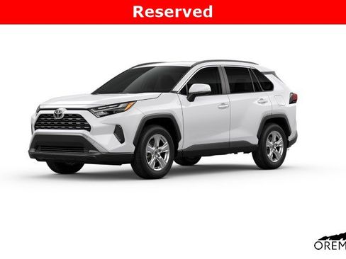 New 2025 Toyota RAV4 XLE image 18