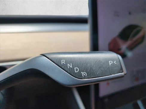 Used 2018 Tesla Model 3 Long Range RWD image 16