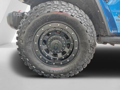 Used 2021 Jeep Gladiator Rubicon AWD/4WD image 10