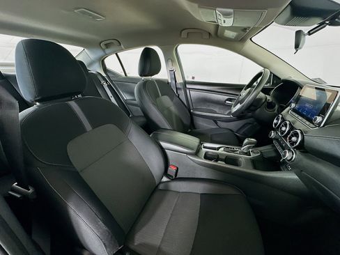 Used 2024 Nissan Sentra SV image 29