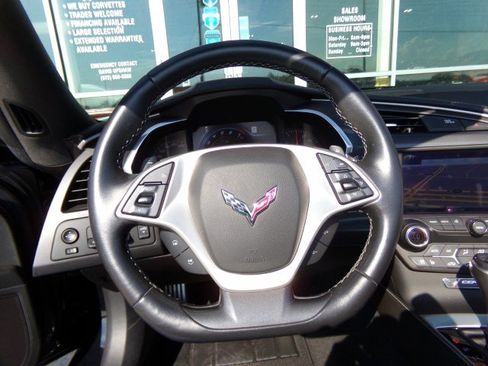 Used 2016 Chevrolet Corvette Stingray Convertible w/ 2LT Preferred Equipment Group RWD image 19